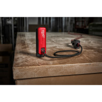 REDLITHIUM USB-Akku und Ladegerät, L4PPS-301, Milwaukee