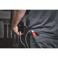 REDLITHIUM USB-Akku und Ladegerät, L4PPS-301, Milwaukee